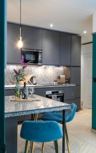 City Astoria An urban appartement