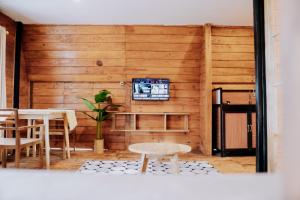Sikunir Pondok Cabin By Travelink