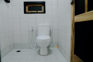 Sikunir Pondok Cabin By Travelink