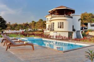 SaffronStays The White Castle