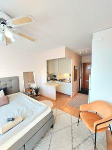 Cozy studio, great location, WIFI & parking