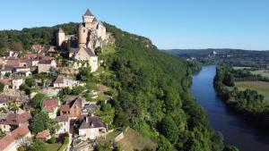 Maisons de vacances Maison de charme entre Chateau et Riviere Dordogne - Perigord : photos des chambres