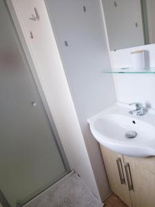 Campings Mobil-home 6 personnes valras-plage camping 4 etoiles : photos des chambres