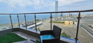 Formula F1 and Sea View apartment شقة مطلة على البحر وحلبة الفورمولا