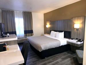 Quality Inn & Suites Longview Kelso
