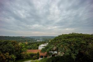 Luxury 3bhk Villa with Private Pool and River View