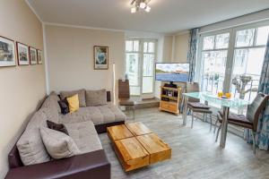 Villa Saxonia F640 WG 13 im ersten OG mit Wintergarten, strandnah