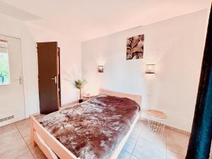 Appartement calme avec jardin privatif - 3 -