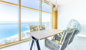 Intempo by Holuxe - 303 - 30th floor