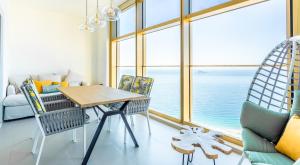 Intempo by Holuxe - 303 - 30th floor