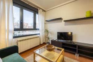 For You Rentals Charming 1bedroom apartment Gym temporal SRES531I