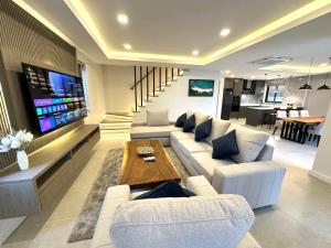 Zensiri Luxury 3BDR Pool Villa