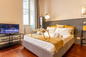 Casa Frisi by Houset