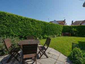 Little Haven A stunning Bungalow in Minnis Bay - Pass the Keys
