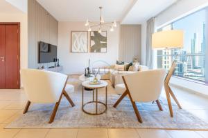 Close to Major Landmarks 3BR and Assistant Room with Marina Views, Rimal 5, JBR by Deluxe Holiday Homes