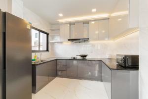 芭堤雅独栋泳池 五卧 最多可住13人 可以派对