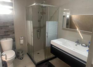 Tagaytay White Mansion Staycation