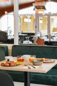 Hotels Logis Thermal : photos des chambres