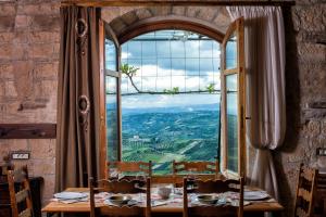 Panoramic View Villa in OliveGroves