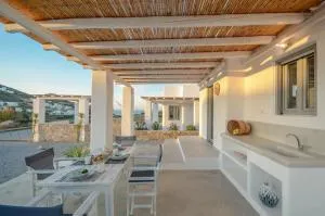 Rakan, Private Two Storey Home in Stelida, Naxos - Agios Arsenios