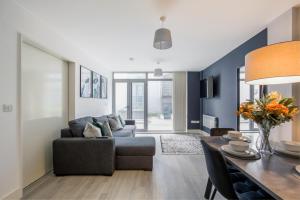 Henry Street Luxe Apartments by BOLD Apartments