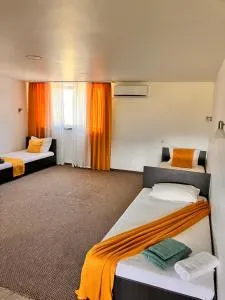 Cazare pentru grupuri si muncitori - Căşeiul