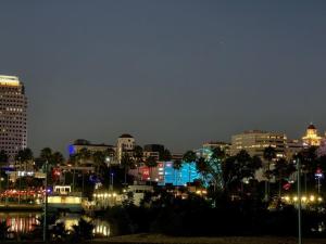 Charming Downtown Getaway in Long Beach