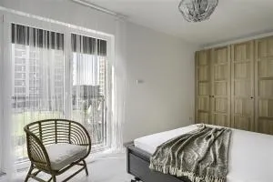 Cozy Accommodation - 2 Bedrooms at Adora Park - 阿拉德