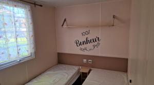 Campings Mobil-home 3 chambres climatise sur le domaine 4 etoiles Rivages des Landes : photos des chambres