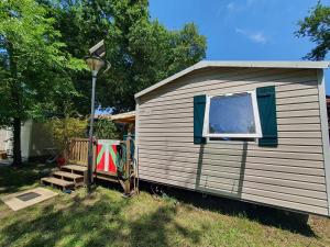 Mobil-home 3 chambres climatisé sur le domaine 4 étoiles Rivages des Landes
