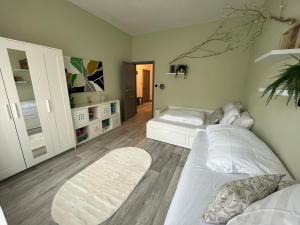 Modern & Cozy - Fast City Access