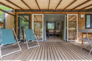 Campings Camping le Petit Liou Sites & Paysages : Mobile Home