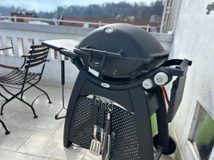 Riverside Loft - Castle View & Free Parking & Terrace