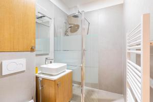 GuestReady - Tranquil Gem, Steps from the Metro