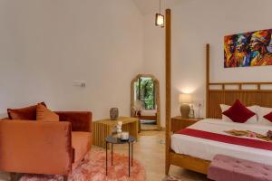 4BR w Pvt Pool nr Coco Beach, Nerul