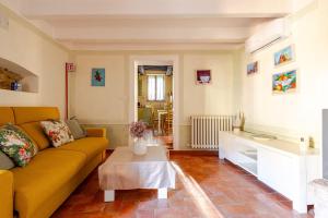 Typical Tuscan home in the village of Cetona