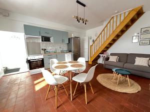 Maisons de vacances Gite cosy tout confort - Le palmier : photos des chambres