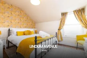 Immaculate and Bright 3-Bed Home in Lincoln by Renzo, Close to Lincoln Hospital, Free Wi-Fi! - Branston