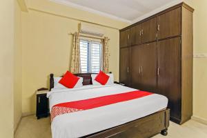 Super Townhouse Sri Nirvana Inn