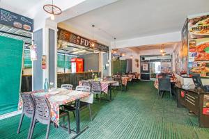 Super Townhouse Sri Nirvana Inn