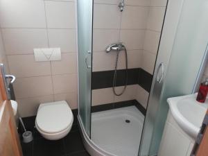 Apartment 3599-1 for 6 Pers in Vodice