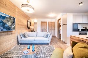 Apartment Altum, Morzine - by EMERALD STAY