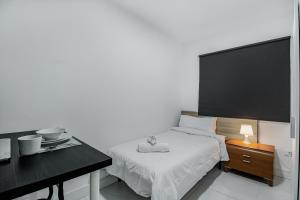 Las Palmas Comfort Rooms