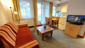 Haus & Villa Strandburg by Rujana