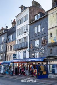 Appartements Racing the Wind Breathtaking Port View 2 pers : photos des chambres