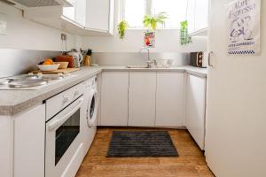 Skyline Loft Life in Old Street up to 6 people!