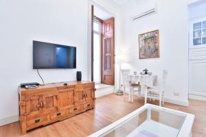 Maison Nicole - Central & Lovely Apartment