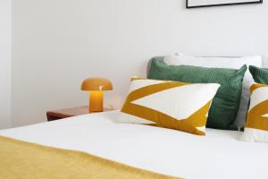 The Alcântara Metropolitan Apartment, Gateway to the City