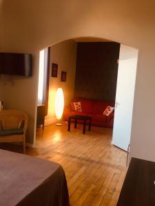 Maisons d'hotes Le Lion d Or chb 4 pers wifi 7 : photos des chambres