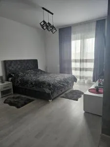 M&S Lux - Pružatovac